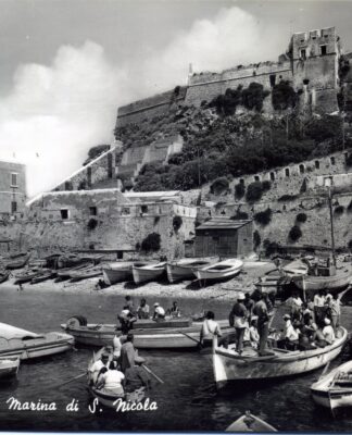 “Il primo raggio di sole” alla Marina di San Nicola e il torneo del palo della cuccagna- Cartoline storiche e schede bibliografiche- Sezione I, parte 2